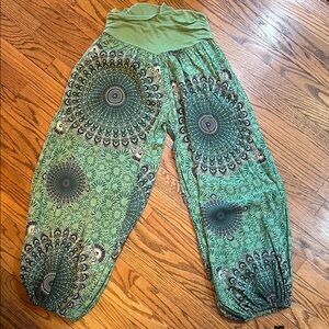 Croatian Green Patterned Harem (Saroval) Pants